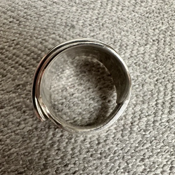 1967 Canada Spoon Ring - Picture 14 of 15